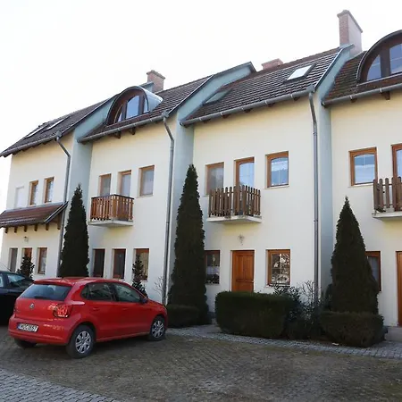 Apartman Irisz Appartement *